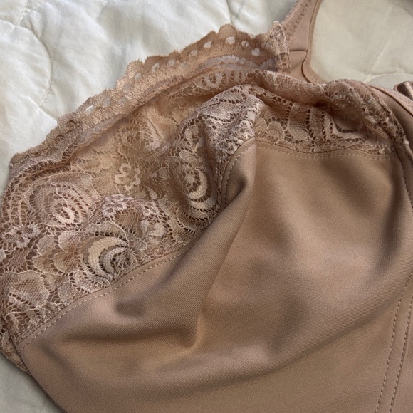 Glamorise Elegance Comfort Straps Wonderwire Bra - Picture 6 of 6